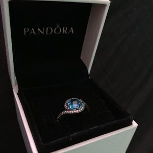 Pandora ring